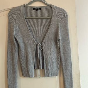 Cute grey knit cardigan 🩶☁️